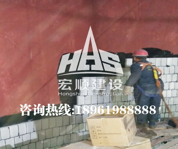  更換煙囪內(nèi)襯防腐維修